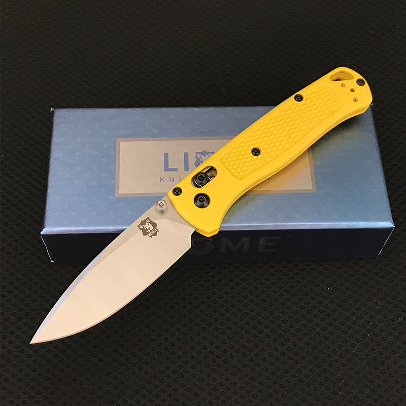 Coltello pieghevole Liome 535 Bugout AXIS con fibbia a gancio e impugnatura in fibra