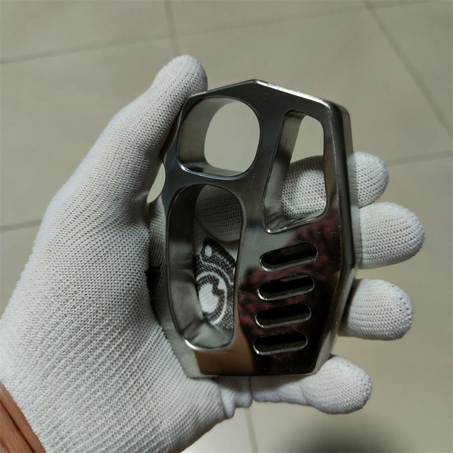 High Quality Titanium Alloy Knuckle Duster Broken Window Artifact