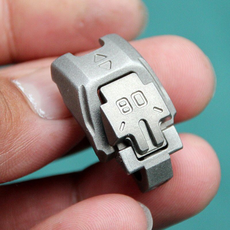 Decompress Toys armatura meccanica in acciaio inossidabile giroscopio per le dita