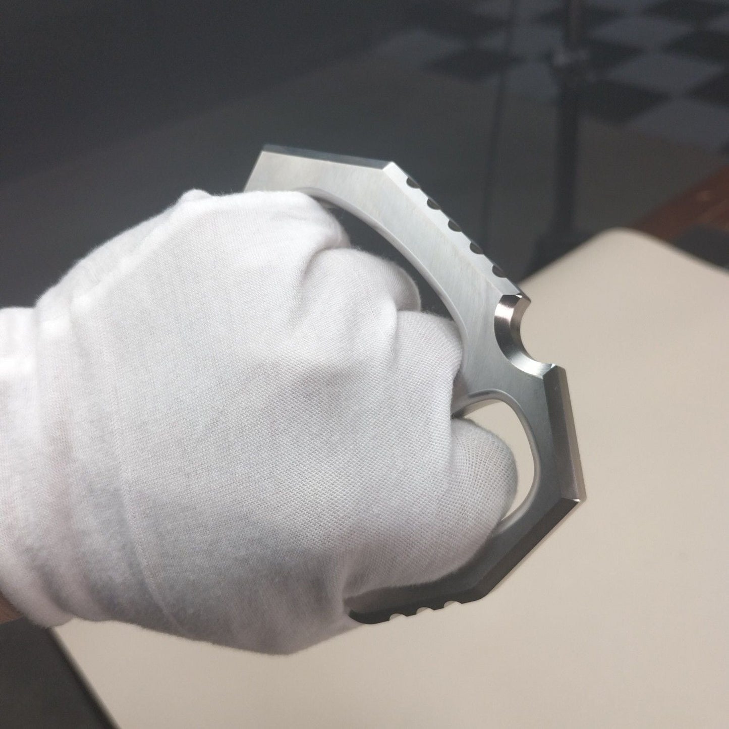 Steel Shield-Hard 304 Stainless Steel Knuckle Duster Defense