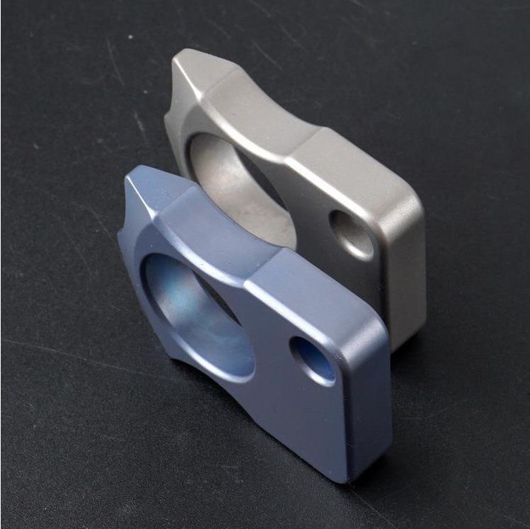 Crying Face-Titanium Knuckle Duster One Finger Knuckles EDC