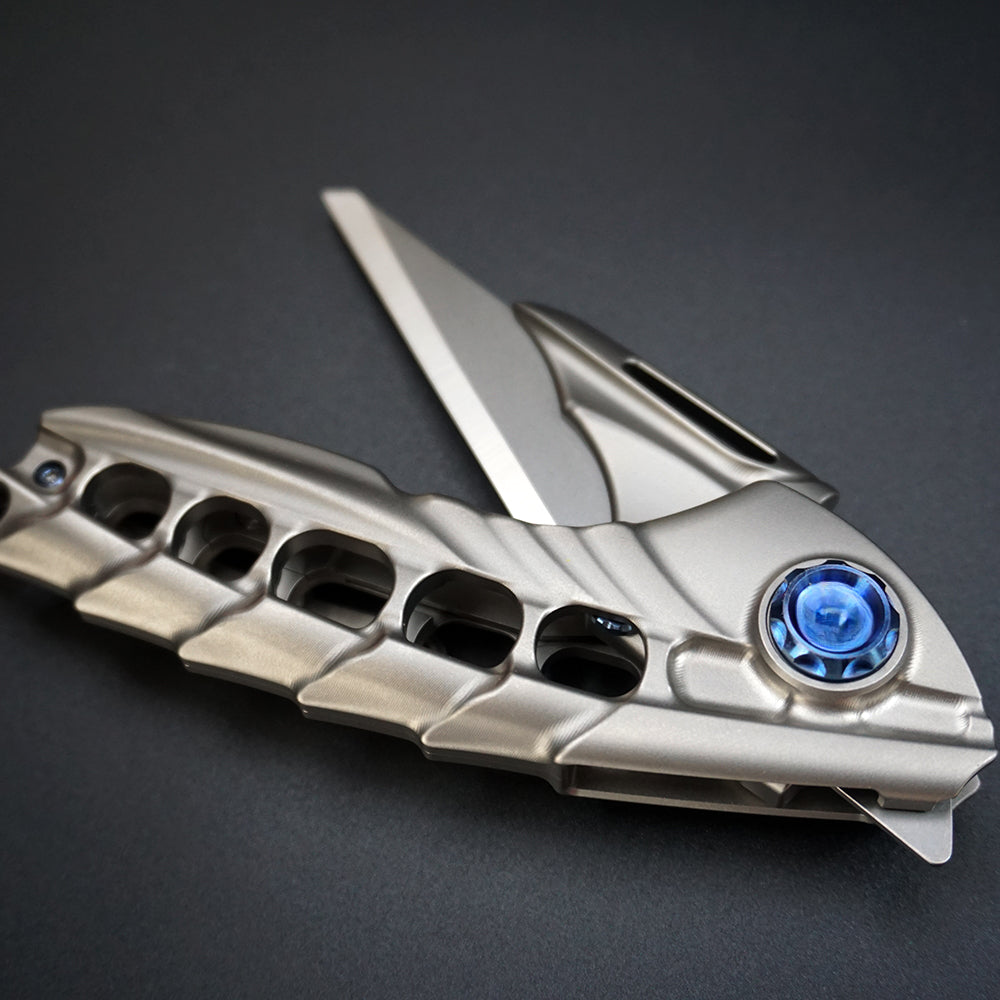 Titanium Alloy Keel Shaped Folding Knife Replaceable Blade EDC