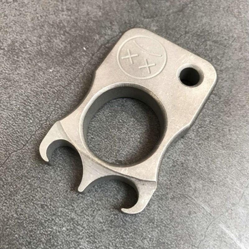 Knuckle Duster de liga de titânio e chamas, soqueiras de um dedo