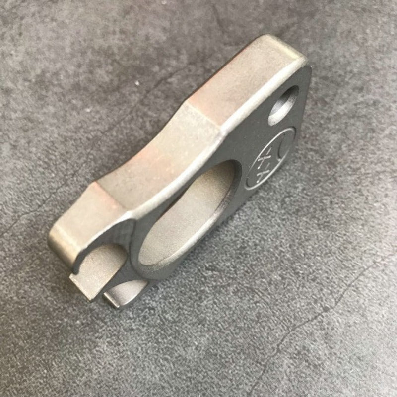 Knuckle Duster de liga de titânio e chamas, soqueiras de um dedo