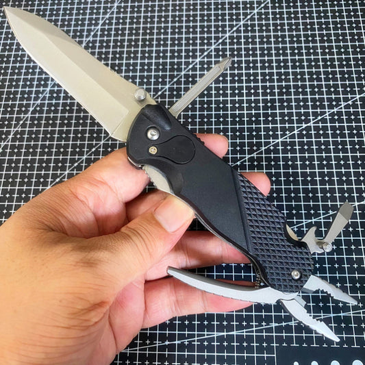 VoyagerFlex Folding Knife Multifunction ToolSet