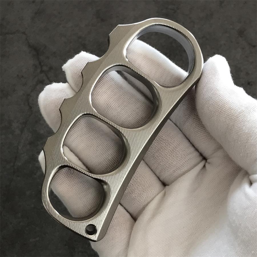 Pea Titanium Alloy Knuckle Dsuter EDC