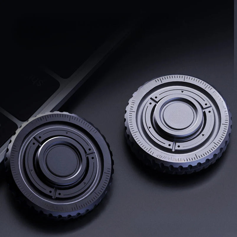 Stainless Steel Fingertip Gyro Decompression Artifact Finger Boy EDC