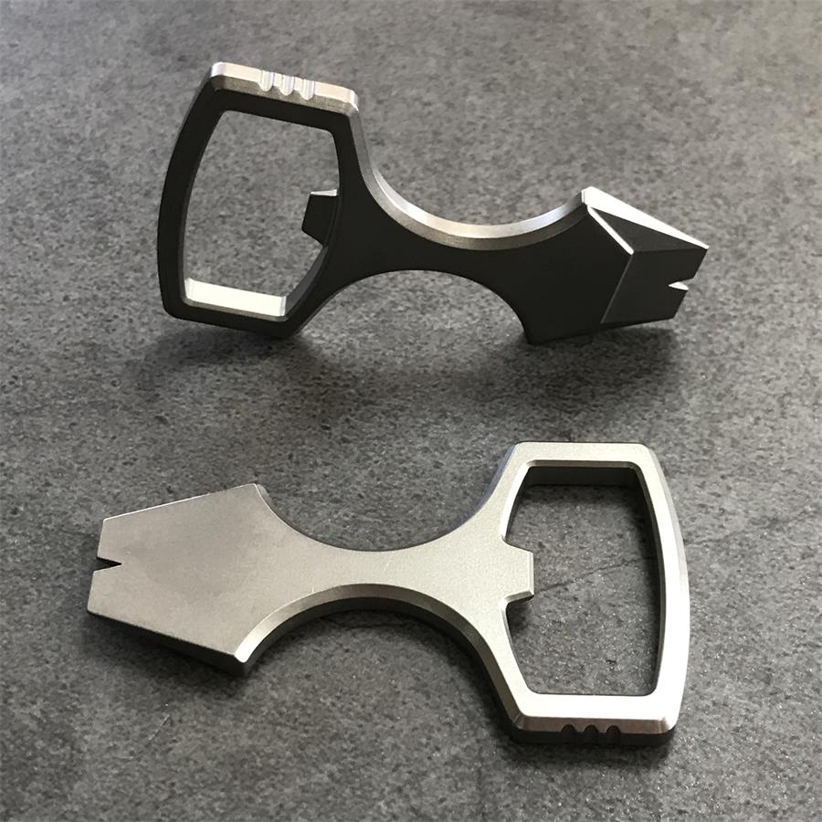 Mini Portable Titanium Alloy Crowbar Bottle Opening EDC