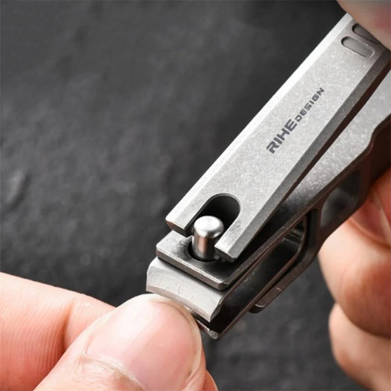 Multifunctional Titanium Alloy Nail Clippers Bottle Opener EDC