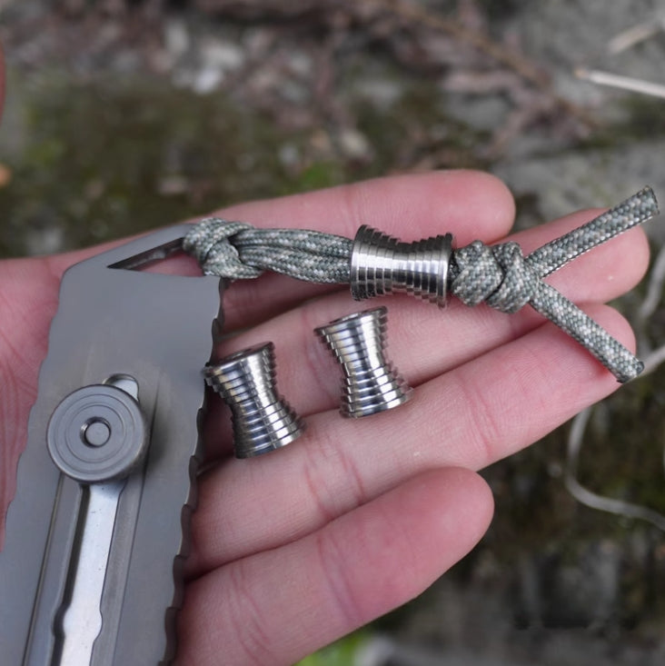 Natural Gamer Titanium Alloy Hand Strap Parachute Cord Pendant EDC