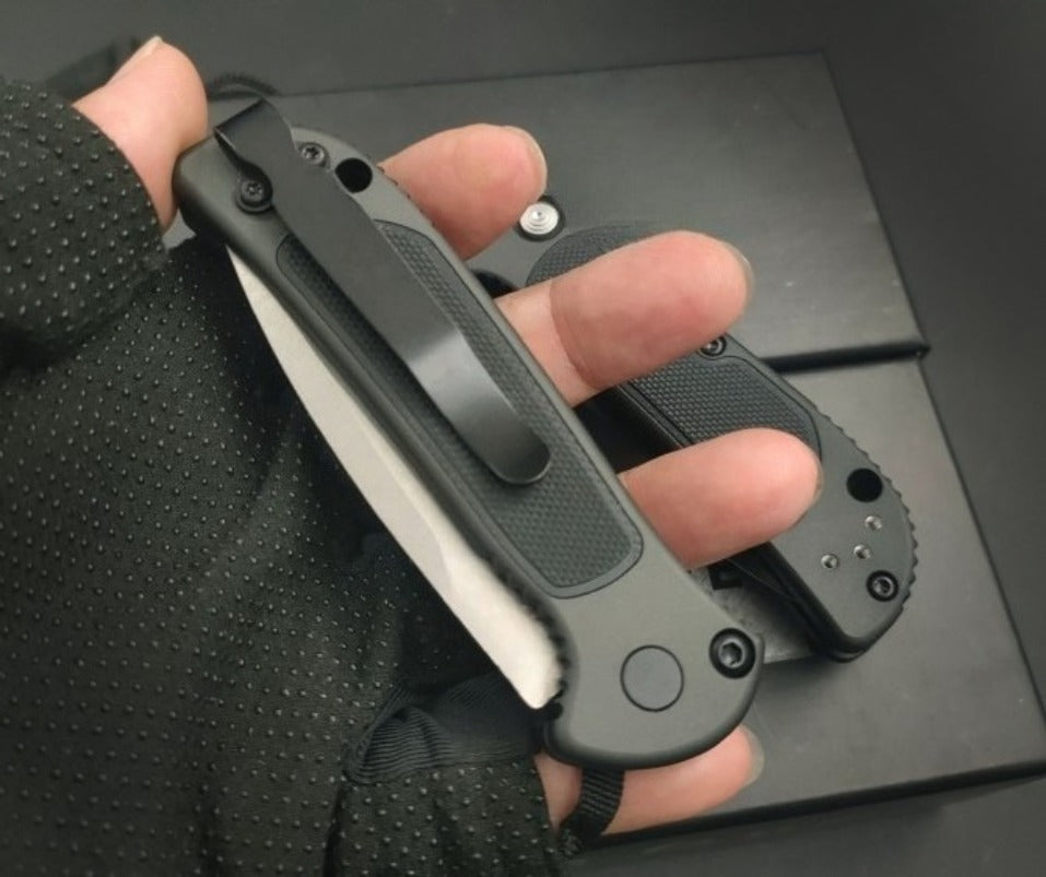 BM9750 Mini S30V Outdoor Folding Knife