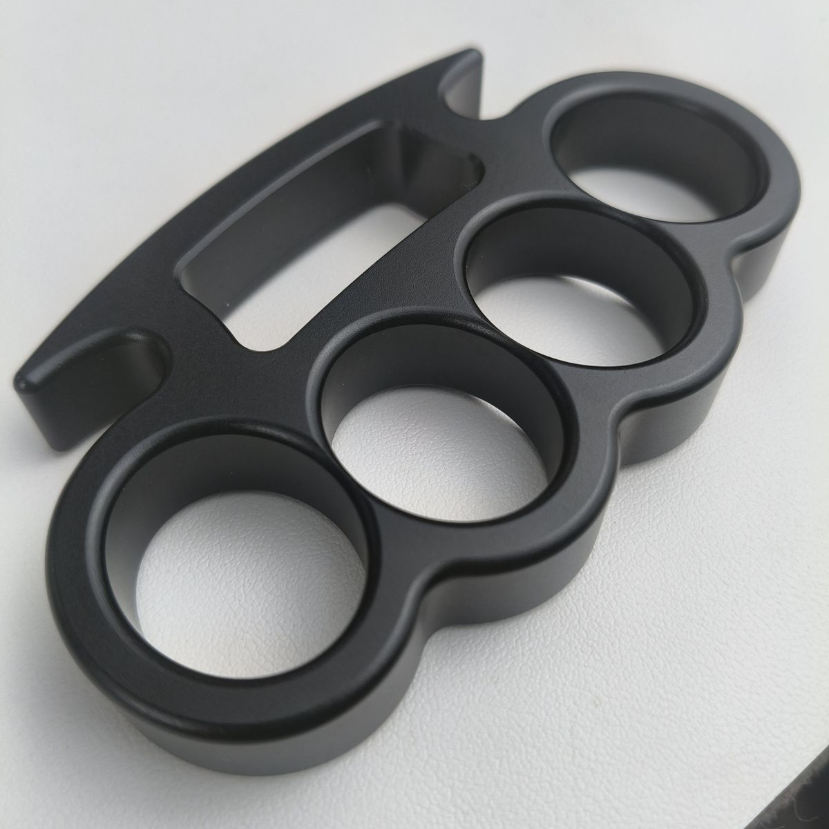 Abridor de garrafas clássico Knuckle Duster para prática de artes marciais EDC