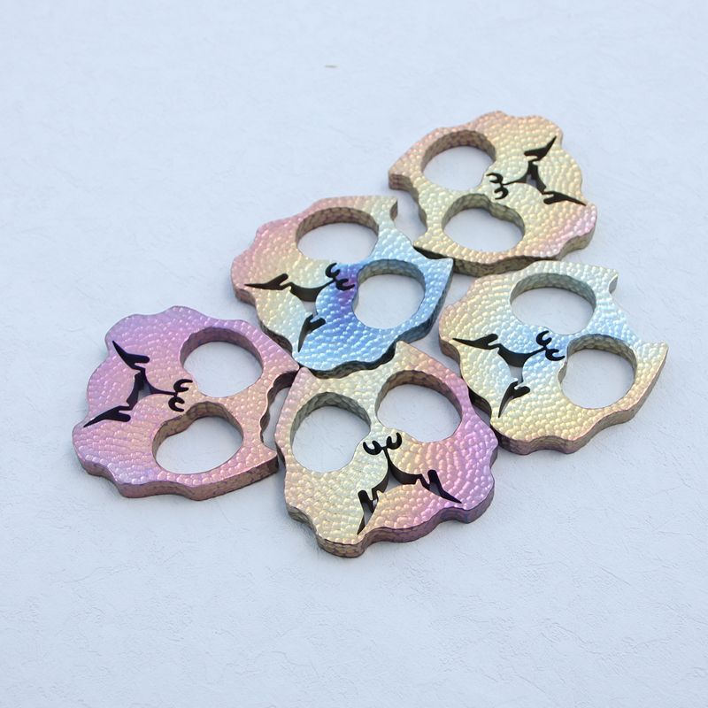 Hound- Fashion TC4 Titanium Knuckle Duster Self Defense EDC