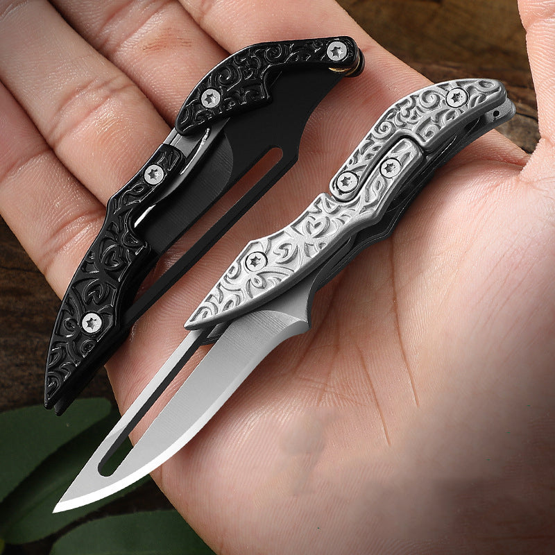 3D Carved Mini Sharp Folding Knife Self Defense Pocket Knives