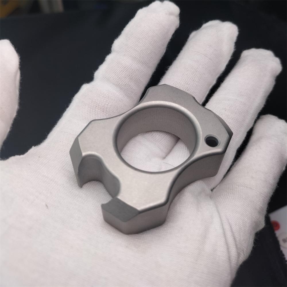 Mini 304 Aço Inoxidável Knuckle Duster Abridor de Garrafas Ferramenta EDC