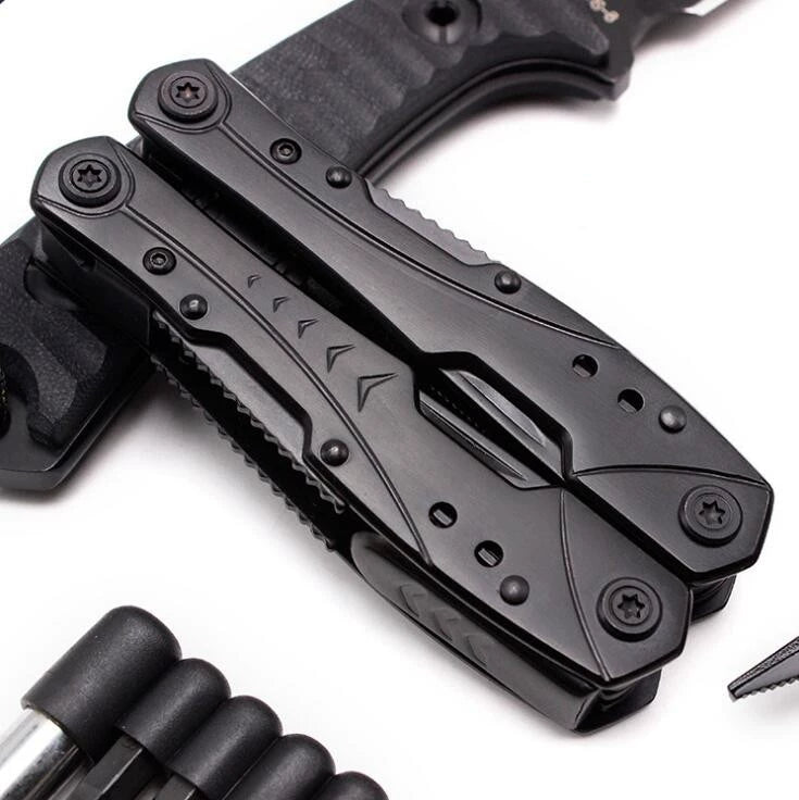 Portable Stainless Steel Multi-Bit Foldable Pliers Knife Crewdriver