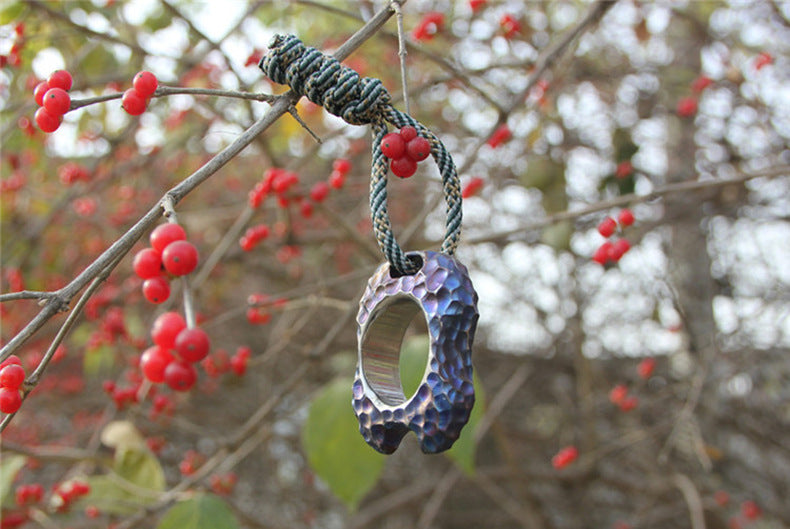 TC4 Meteorite Knuckle Duster Broken Window EDC