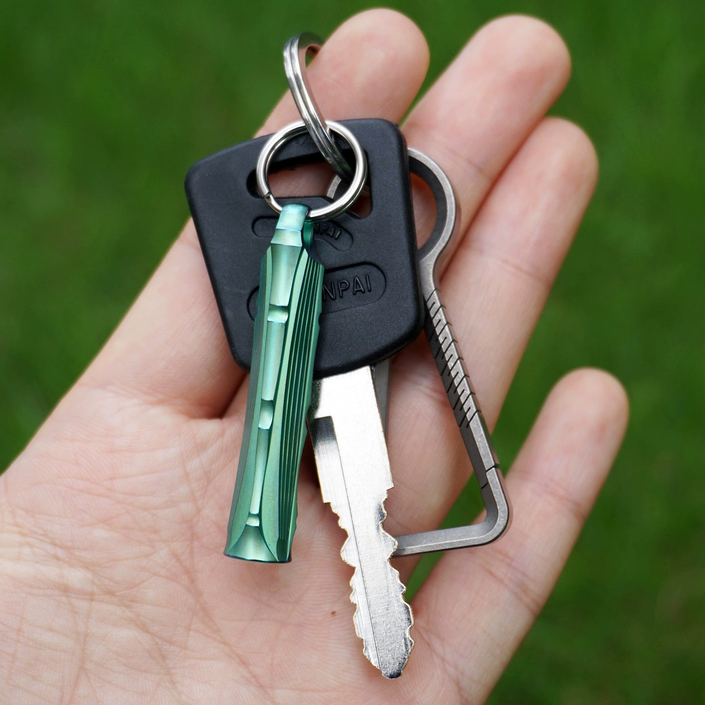 Green Bamboo Titanium Alloy Single Tube Whistle Camping Survival Whistle