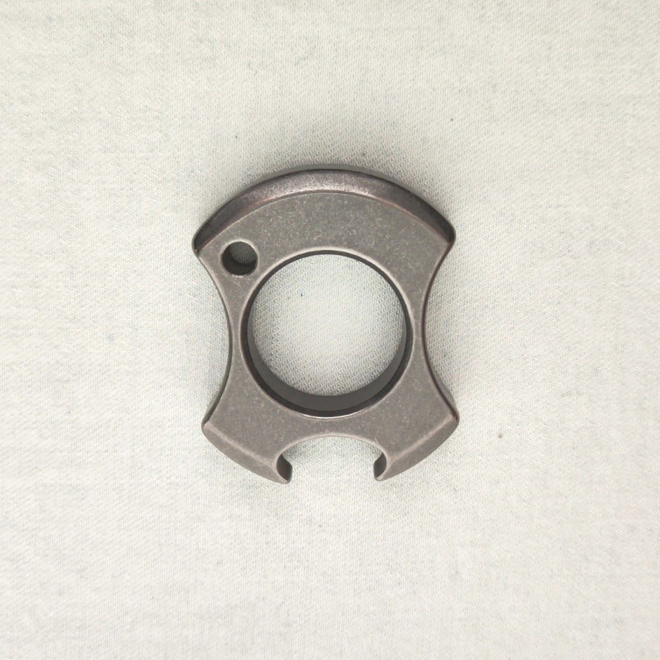 Titanium Single Finger Knuckle Keychain Broken Window Defense
