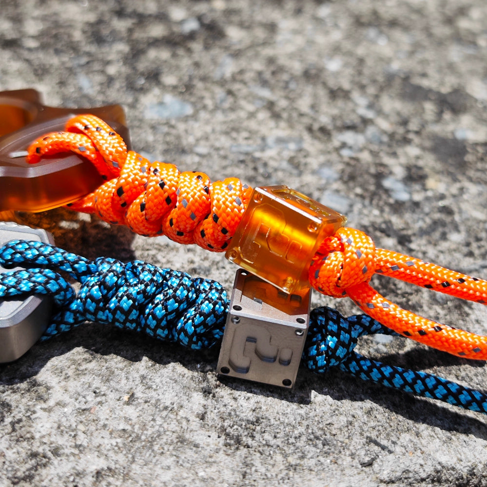 Titanium Alloy Square Corrugated Brass Knuckle Pendant Hand Strap EDC