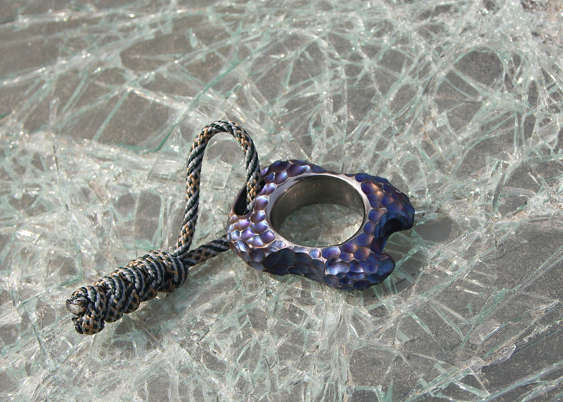 TC4 Meteorite Knuckle Duster Broken Window EDC