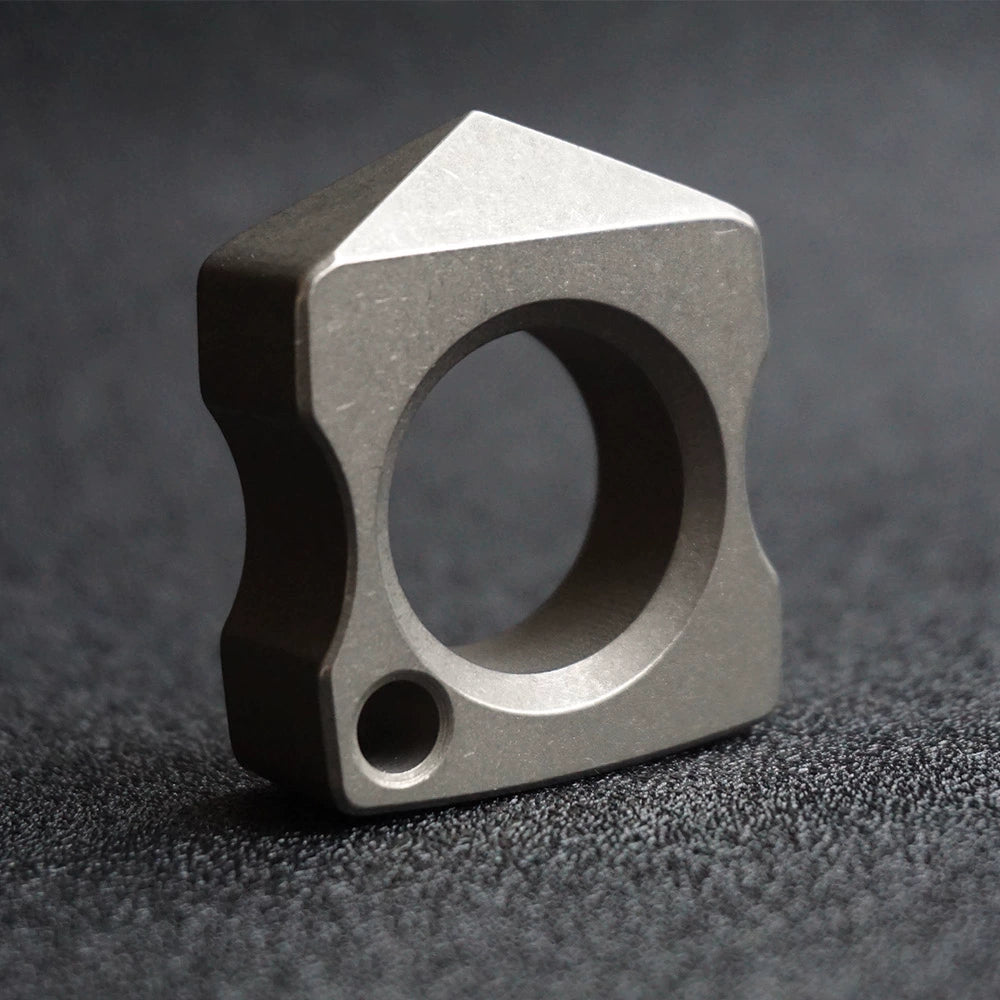 Broken Window Escape Defense Single Finger Knuckle Duster