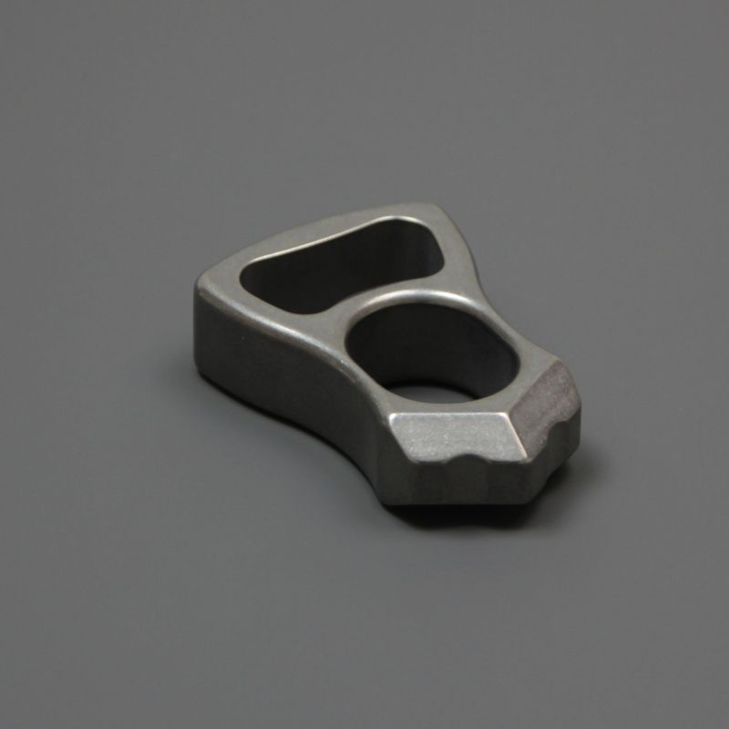 Abridor de garrafas Titanium Assault Knuckle Duster Defense EDC