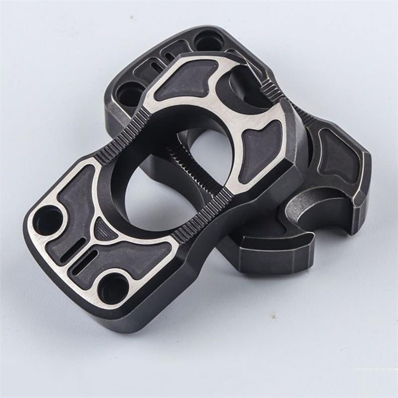 Beetle- Titanium Knuckle Duster Pingente de autodefesa EDC