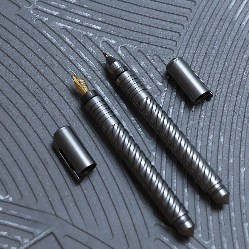 Titan Duo-Writer EDC Tactical Pen Broken Window Tool
