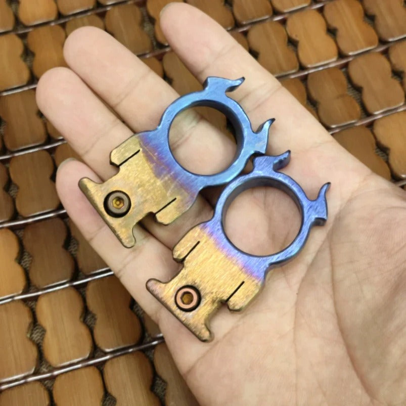 Multi-function Titanium Bullhead Finger Joint Defense EDC