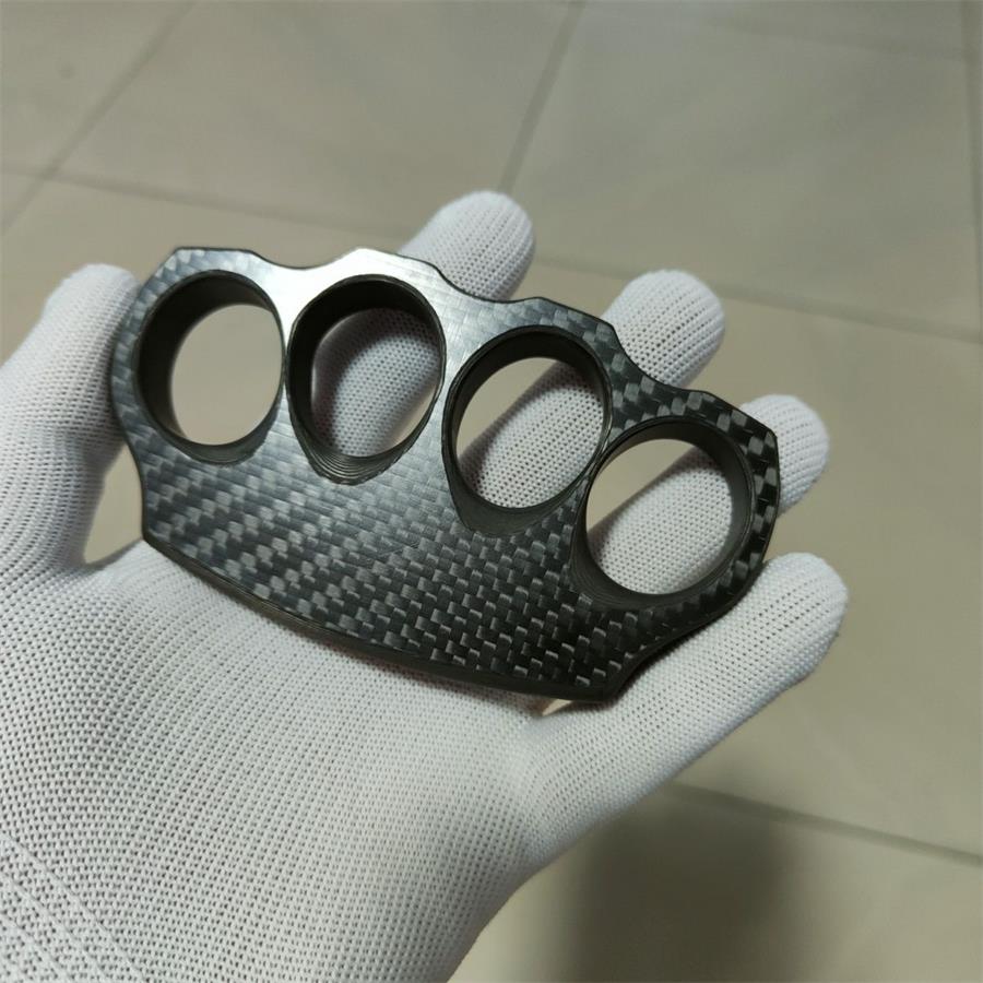 Carbon Fiber Knuckle Duster Grapple Training Fist Buckle