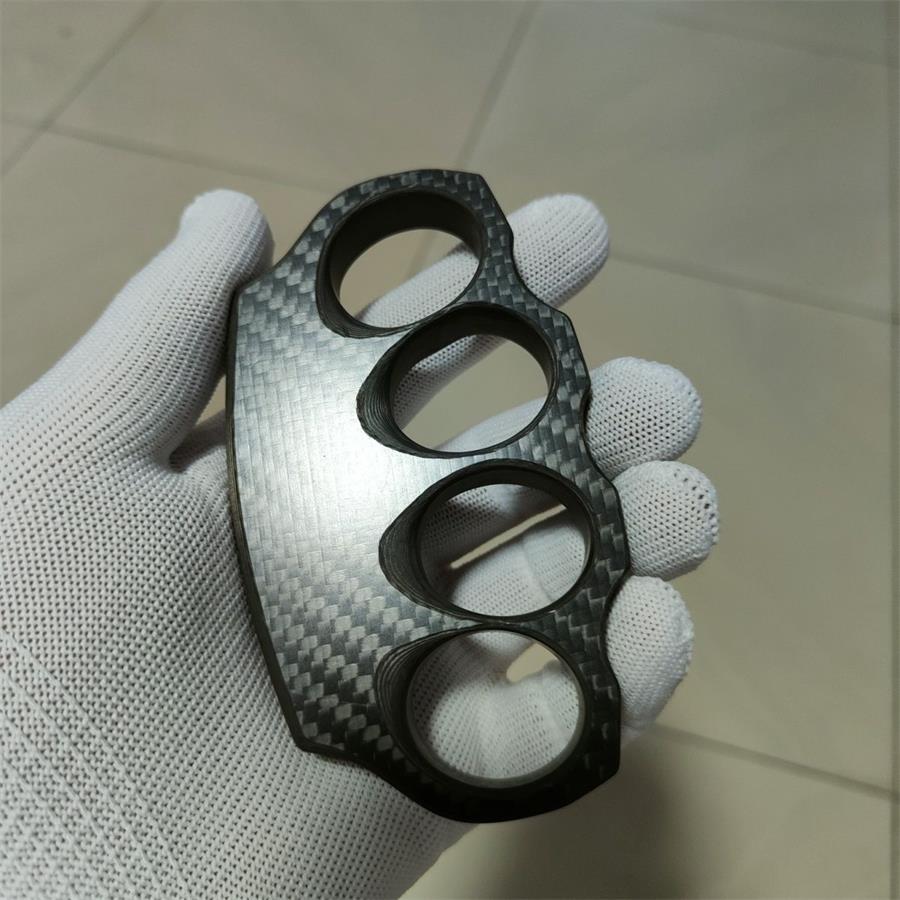 Carbon Fiber Knuckle Duster Grapple Training Fist Buckle
