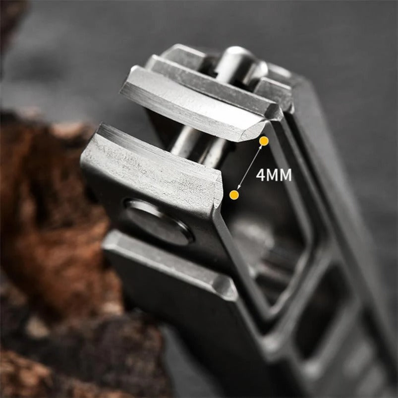 Multifunctional Titanium Alloy Nail Clippers Bottle Opener EDC