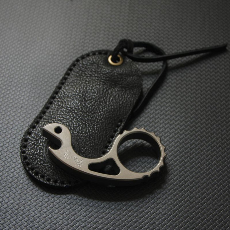 Snail Titanium Alloy Knuckle Duster Bottle Opene EDC