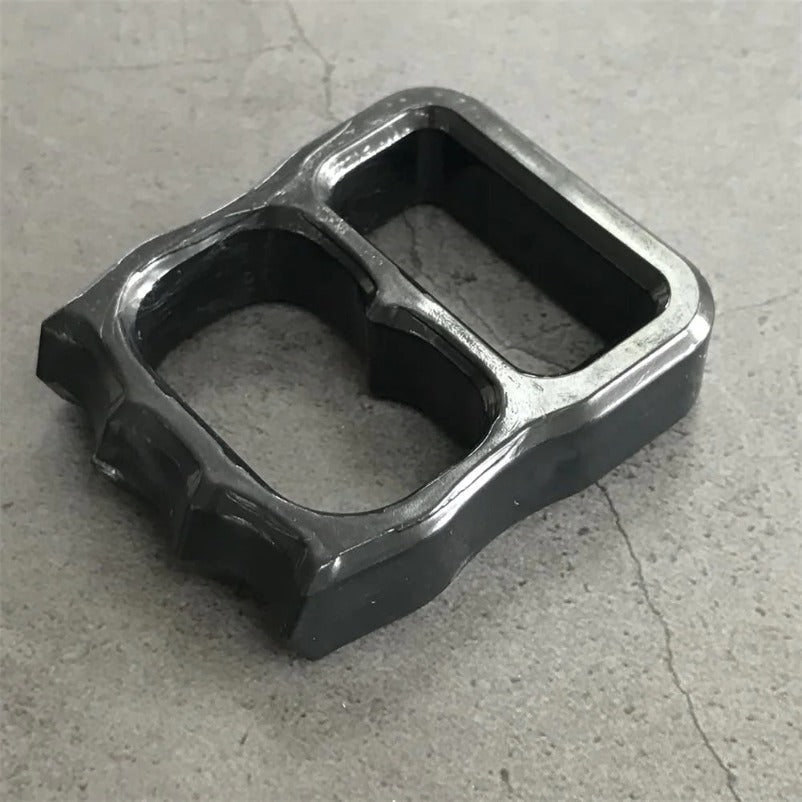 Tirapugni compatto a due dita per sicurezza all'aperto EDC