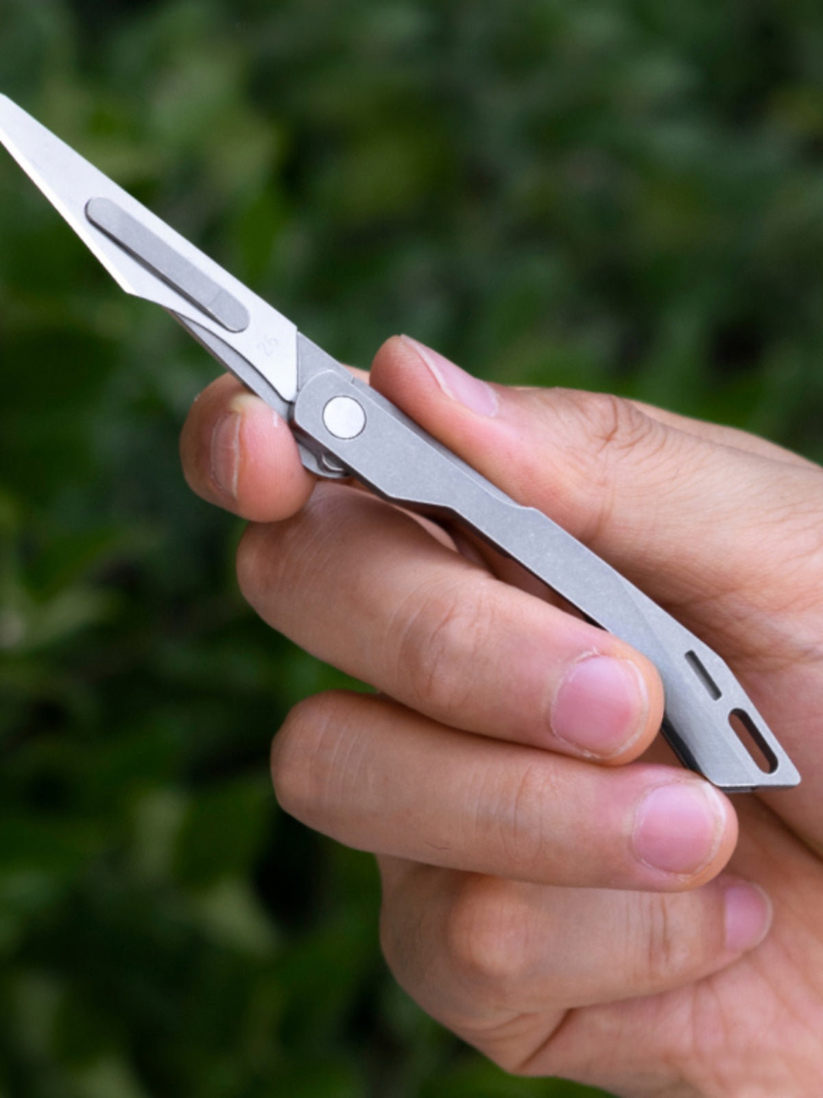 High Quality Titanium Multi-Edge Military Utility Knife EDC