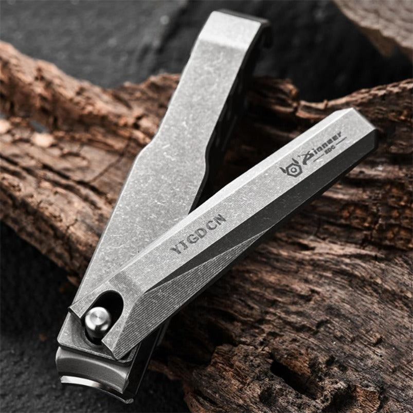 Multifunctional Titanium Alloy Nail Clippers Bottle Opener EDC