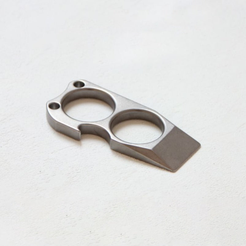 Mini Titanium Two Finger Knuckle Wrecking Bar Bottle Opener EDC
