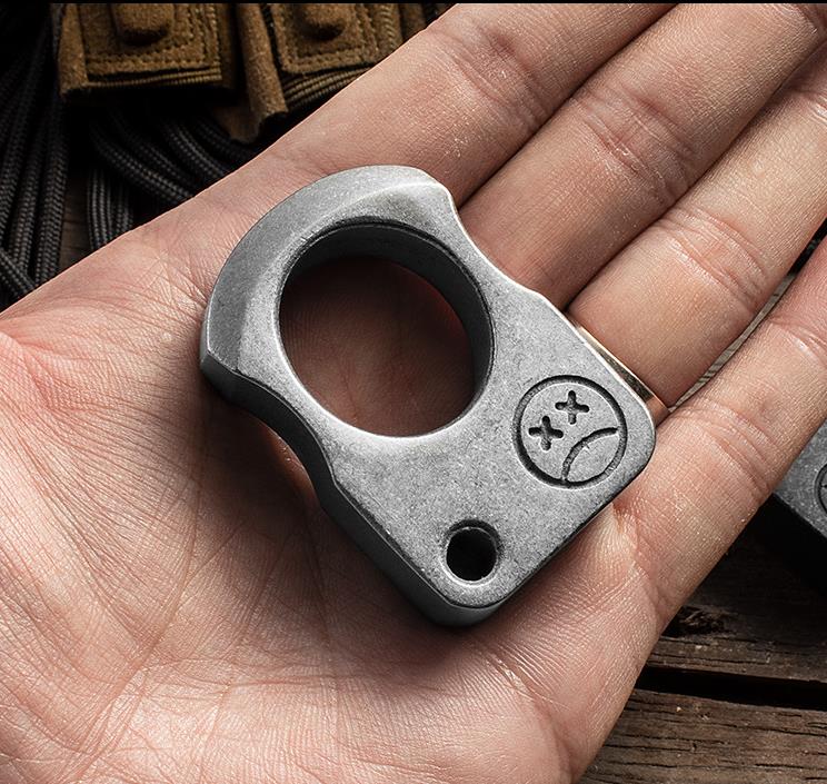 Crying Face-Steel One Finger Knuckles Outdoor Portable EDC