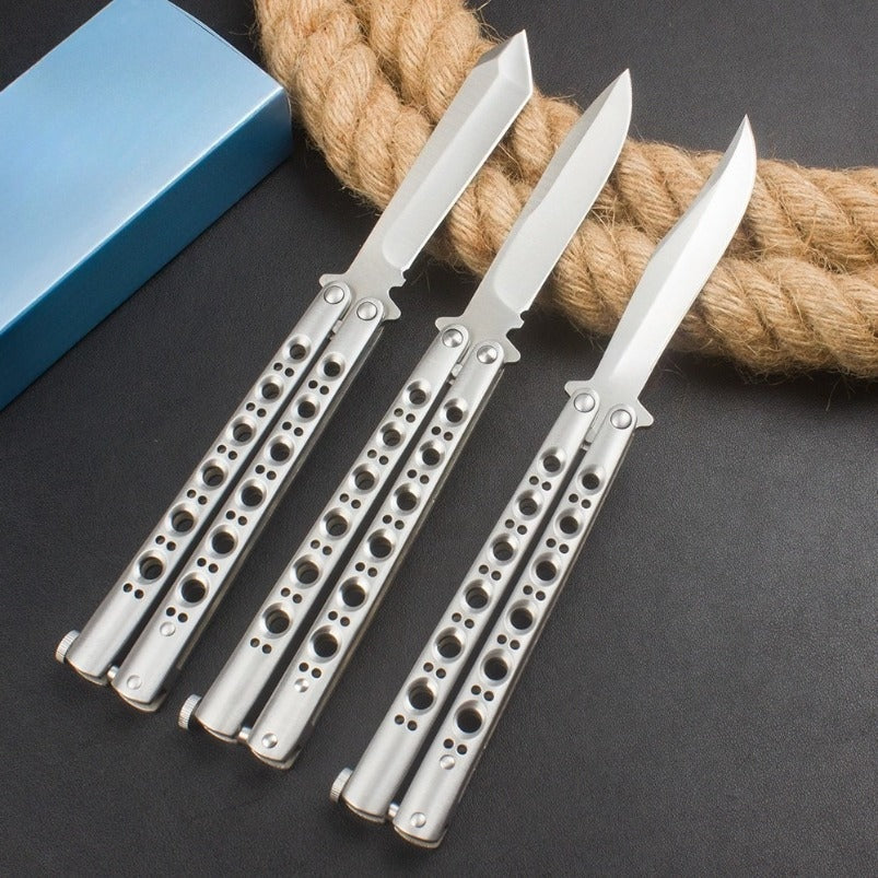 BM42 butterfly balisong knife open front view