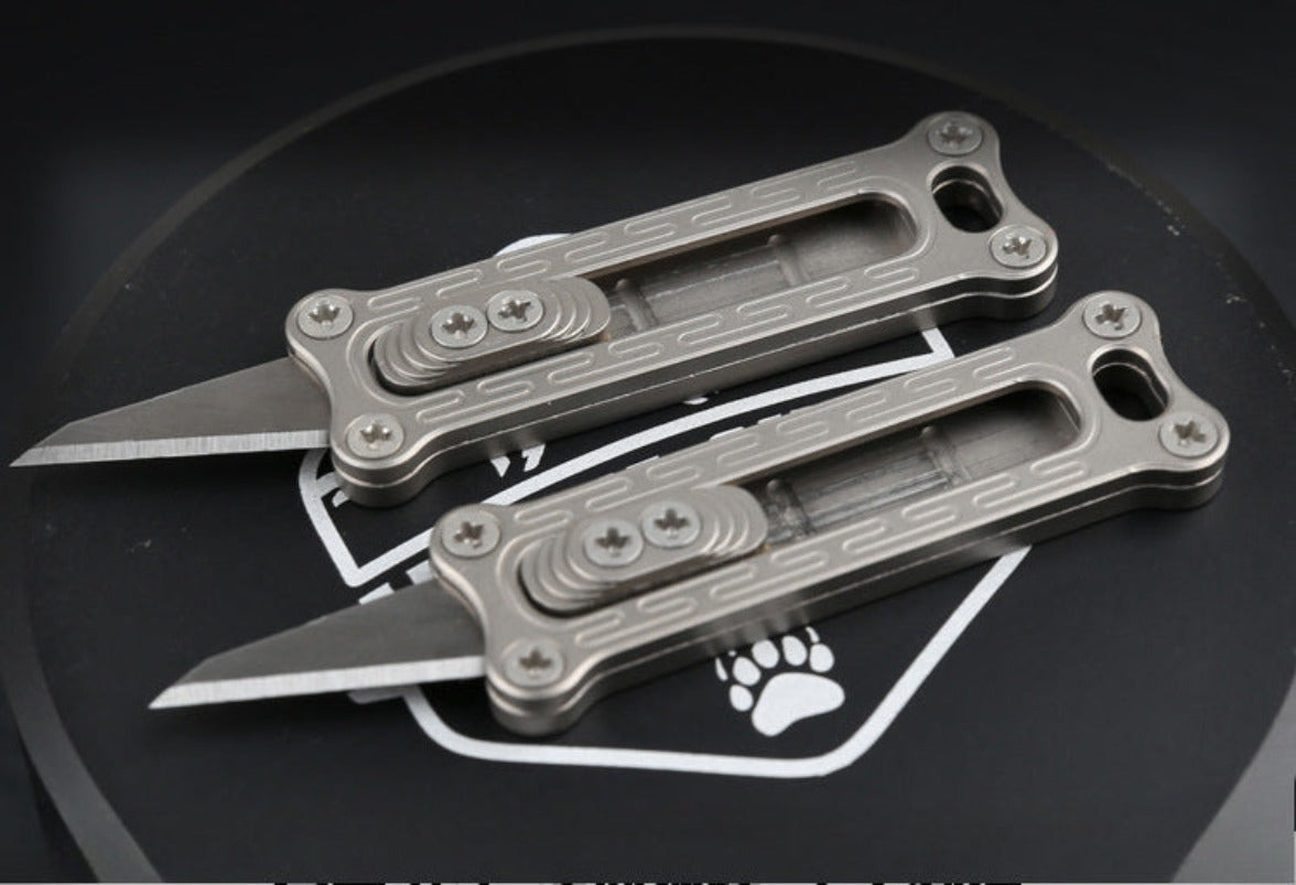 Titanium/Brass Slide-out Sharp Blades Mini Knife with Keychain EDC