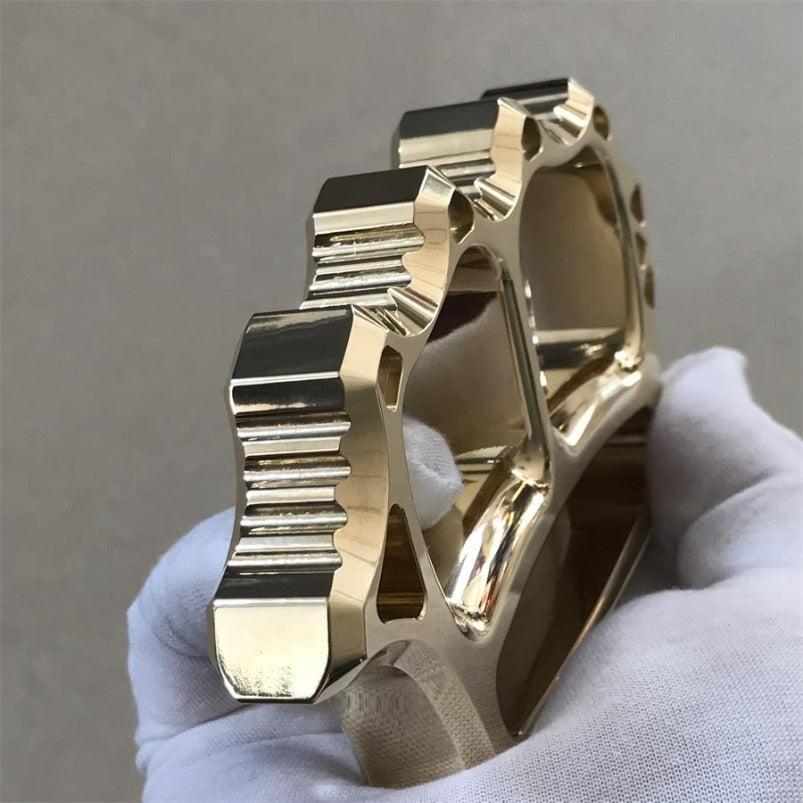 Thickened brass knuckle duster thickness comparison view