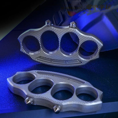 Big Finger Hole Creative Non-slip Knuckles Strap Removable Broken Window Cone