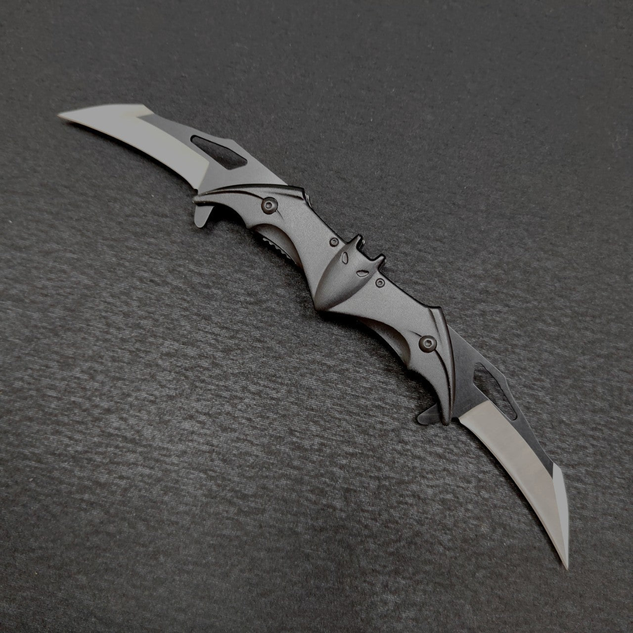 Double Blade Folding Knife Fashion Bat Knives