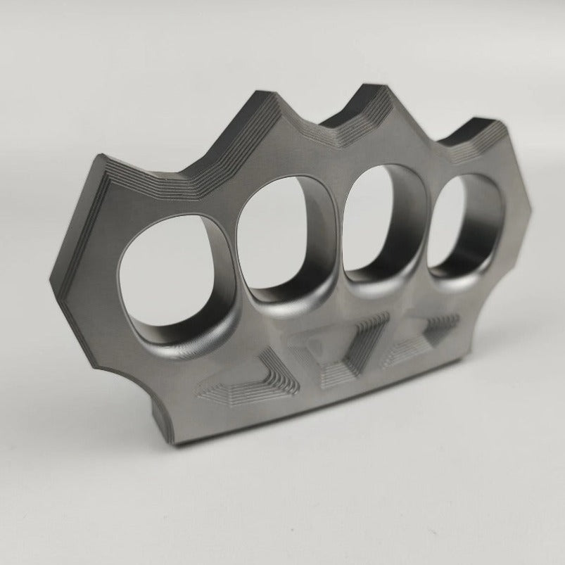 Space-Hard Steel Knuckle Duster Finger Spiked Fistfight Tool