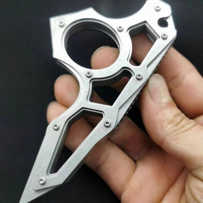 Dragon Teeth-Steel Knuckle Duster Finger Spiked Protective Tool