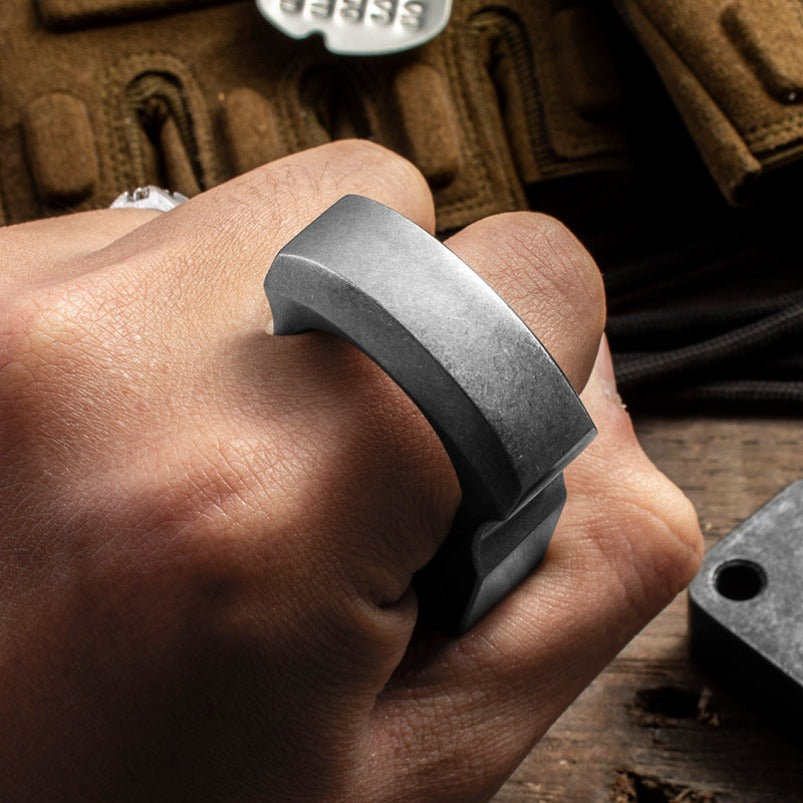 Crying Face-Steel One Finger Knuckles Outdoor Portable EDC