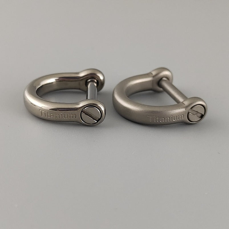 Pure Titanium Horseshoe Key Chain Pendant Hook Accessories 3 Specifications