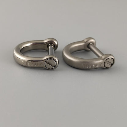 Pure Titanium Horseshoe Key Chain Pendant Hook Accessories 3 Specifications