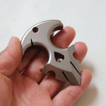 TC4 Titanium Knuckle Duster Collana con ciondolo di sicurezza EDC